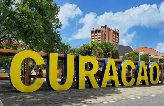 Uitnodiging petitie Nederland laat Curacao niet stikken Ocan  Caribisch